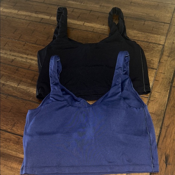 Offline by Aerie Black and Blue Sports Bras  Size Small GUC - Picture 3 of 3